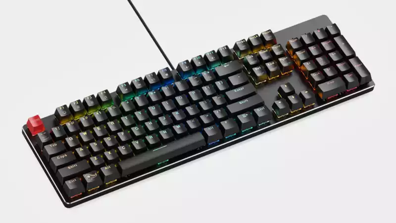 Reviews of the Glorious Modular Mechanical Keyboard (GMMK)